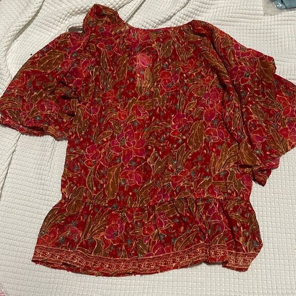 NWT- DR2 - M - Picture 2 of 9